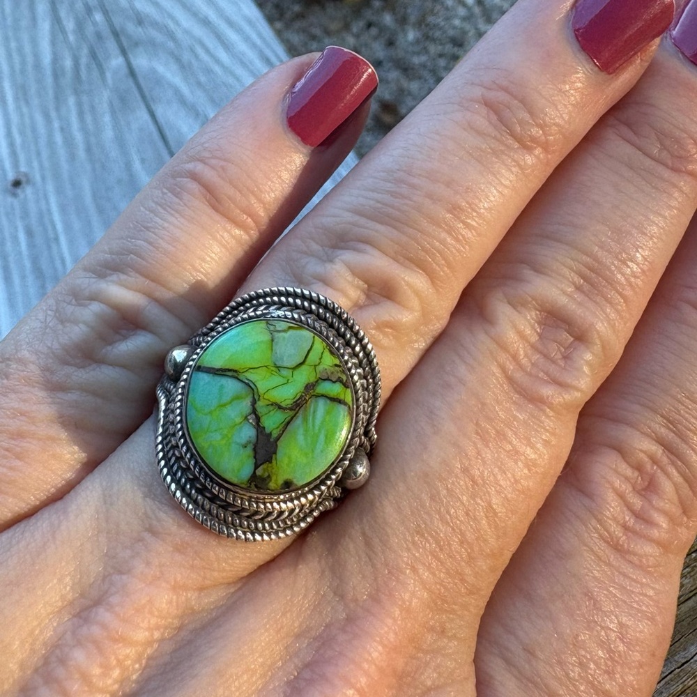 Turquoise and Sterling Silver Beaded Ring. Size 7.5-8